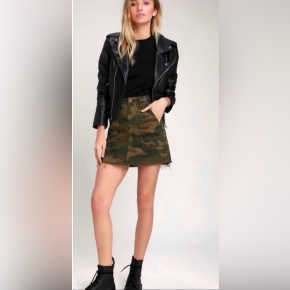 [BLANK NYC] Camouflage Denim Miniskirt - Picture 2 of 9